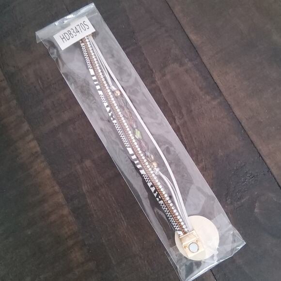 Magnetic Glass Bead Faux Leather Animal Print Layered Bracelet - Picture 8 of 8